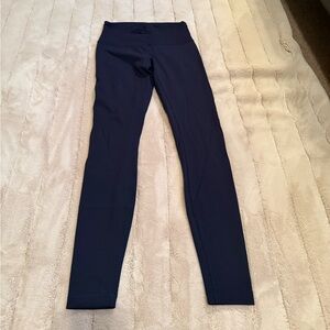 🥳 *SALE* lululemon Wunder Train Leggings, True Navy, Size 6/28"